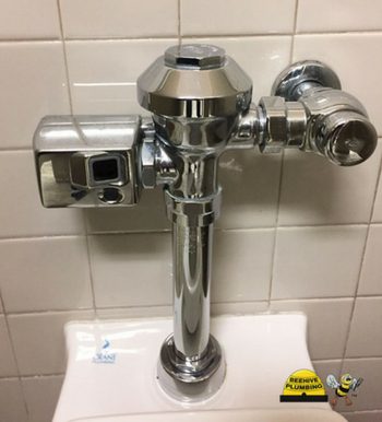 flush valve repair from Beehive Plumbing